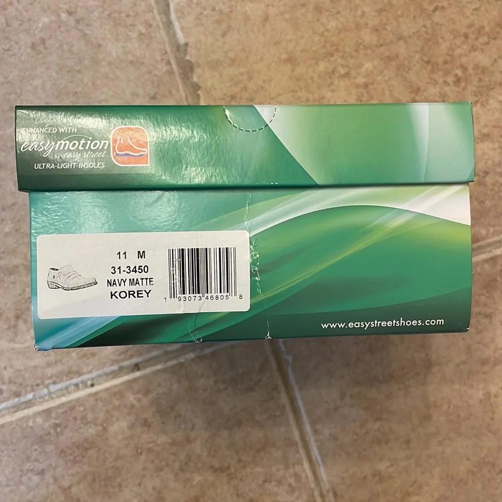 Navy booties - Picture 4 of 4